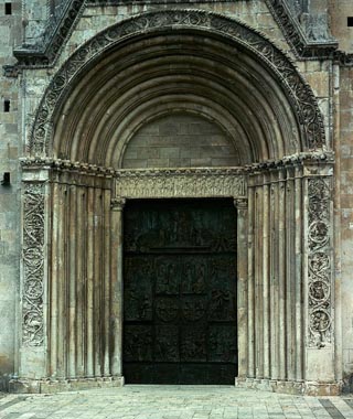 Il Portale del Duomo di Fermo 